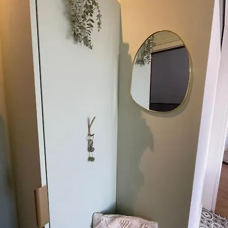 Thermal A 10 Min A Pied De La Gare Apartman *