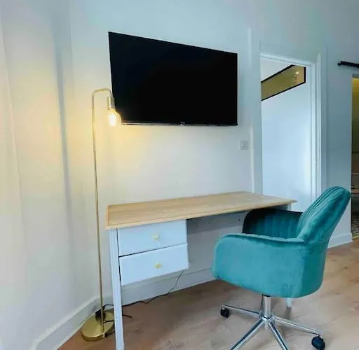 Lägenhet Thermal A 10 Min A Pied De La Gare *